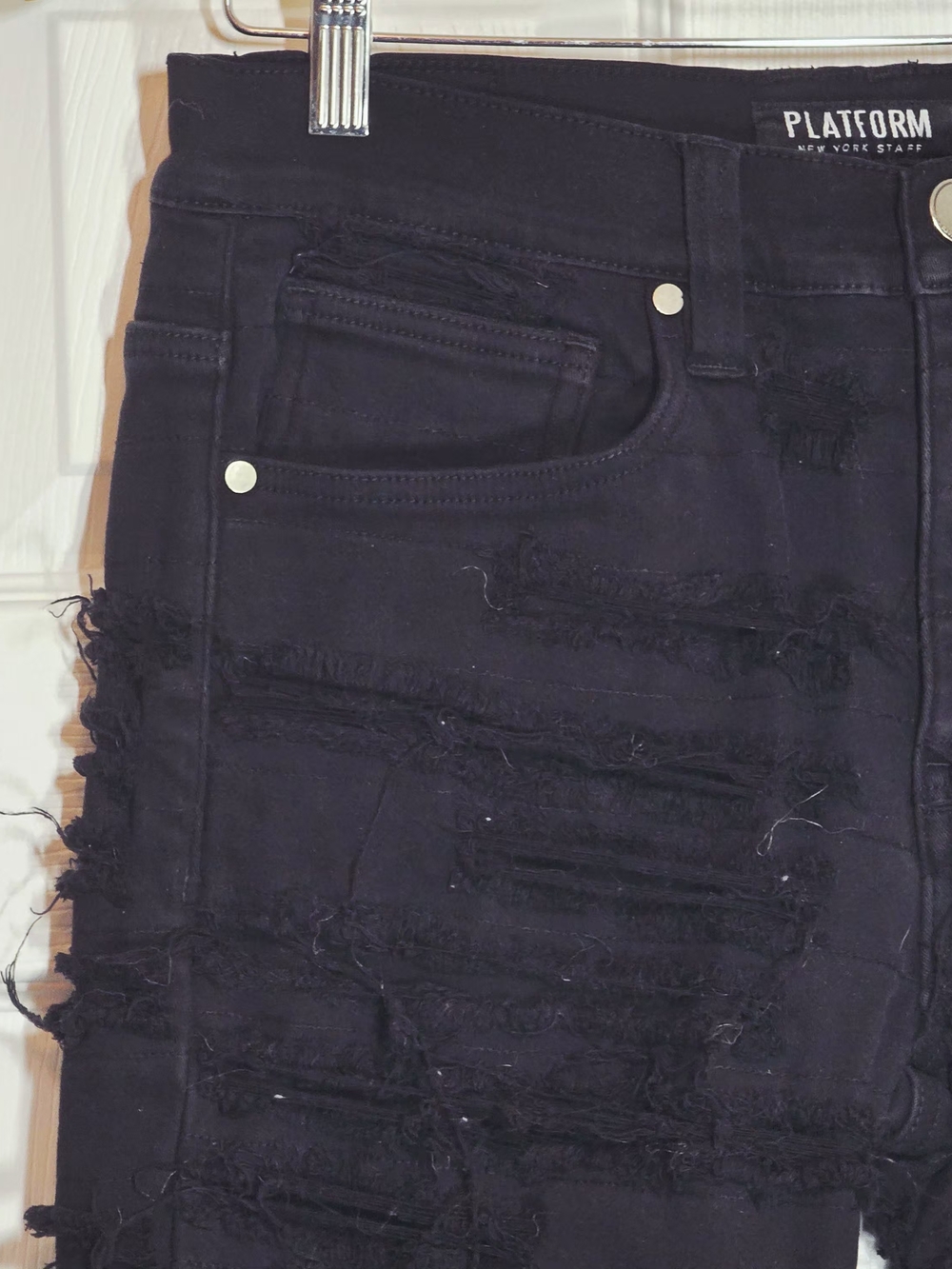 Platform New York Staff Distressed Black 32x38 Jeans - Picture 4 of 8